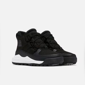 Sorel Insulated and Waterproof Chukka Boots Women’s Size 8 NWT